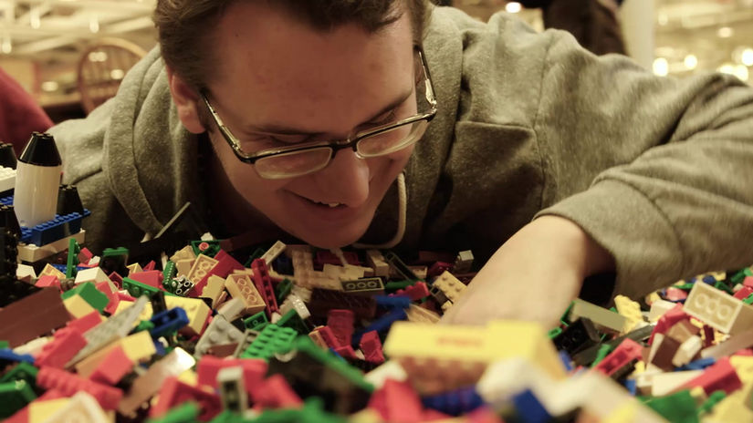LEGO Social Experiment | BRICK DUMP